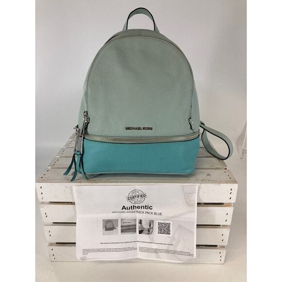 MICHAEL KORS, LARGE PEBBLED LEATHER BLUE BACKPACK WITH TAGS - Picture 1 of 16